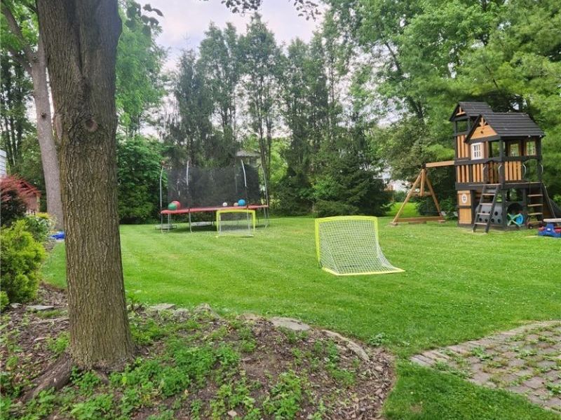 8603 Murray Road, Valley View, OH 44125 Photo 30