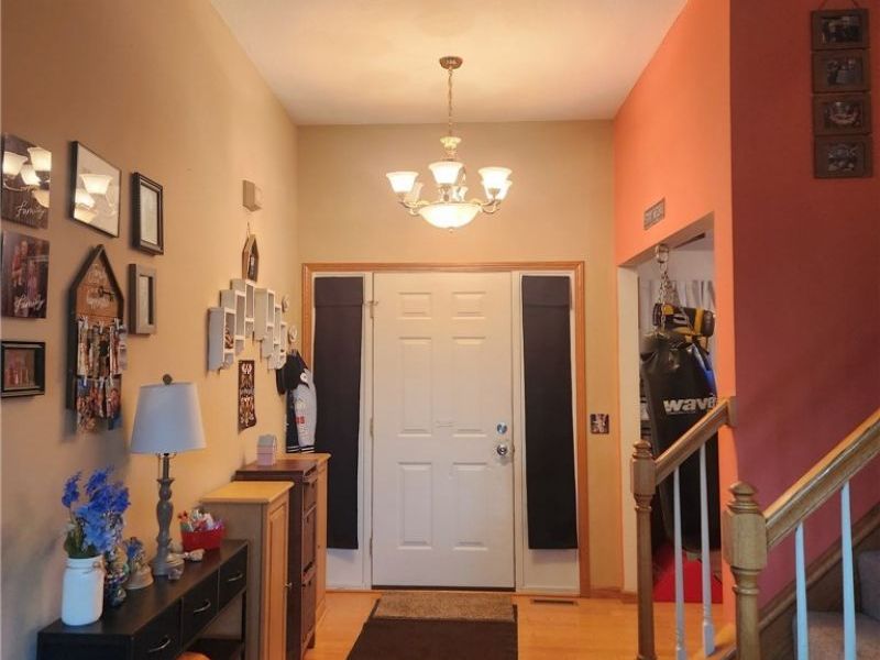 8603 Murray Road, Valley View, OH 44125 Photo 7