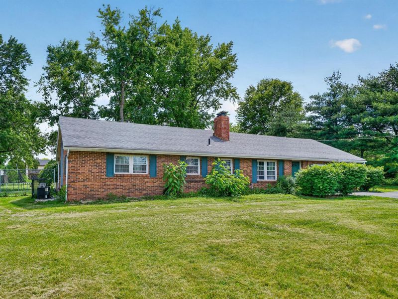 589 Park Road, Columbus, OH 43085 Photo 2