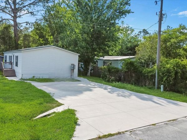 54735 WILLIAMS STREET , ASTOR, FL 32102