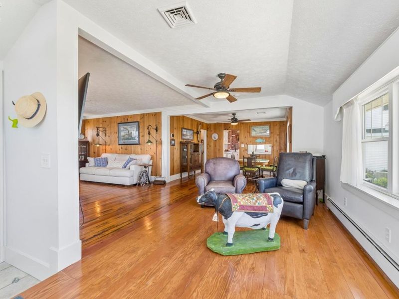 203 Ashland Avenue, Huron, OH 44839 Photo 8