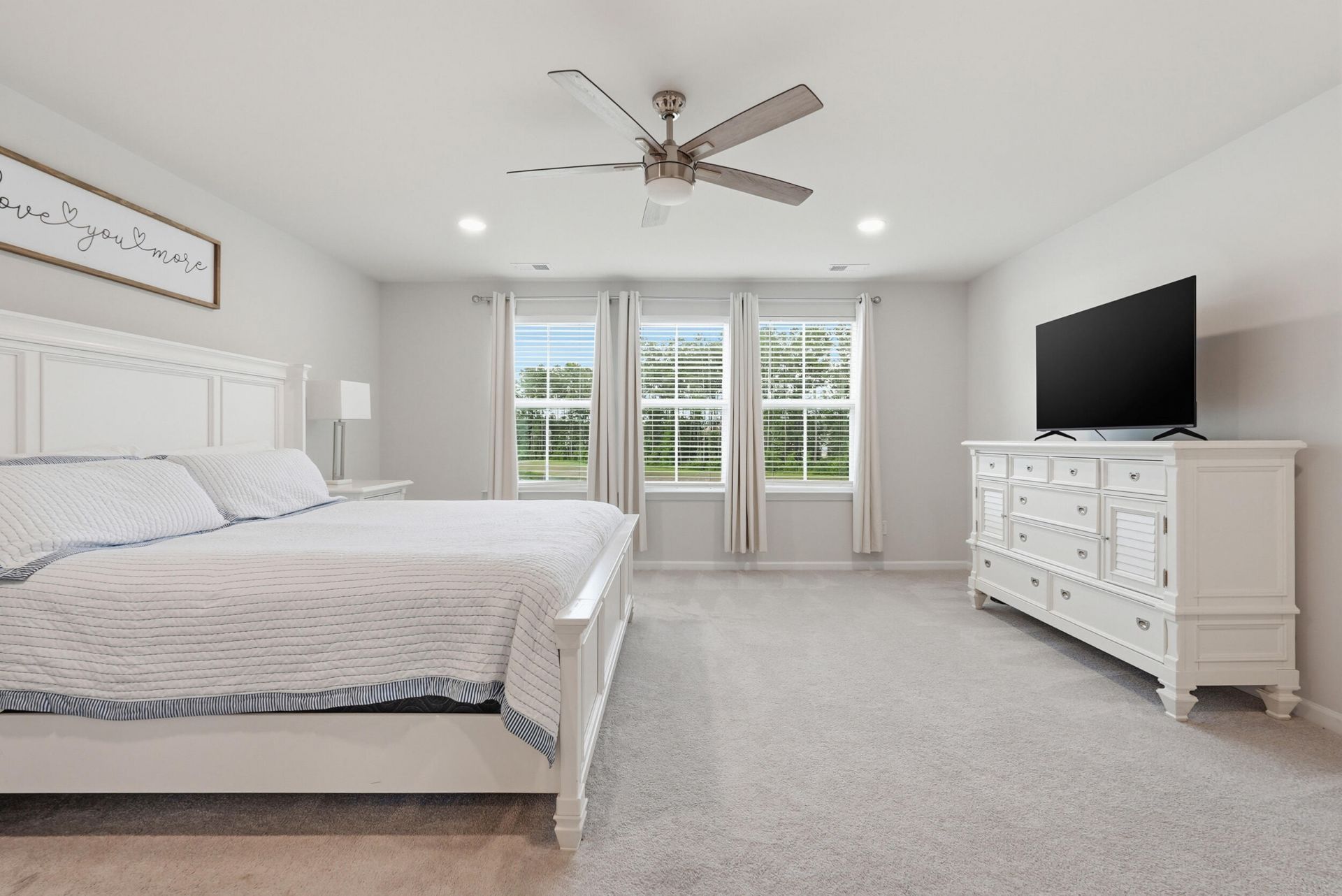 302 Camellia Bloom Drive Photo 15