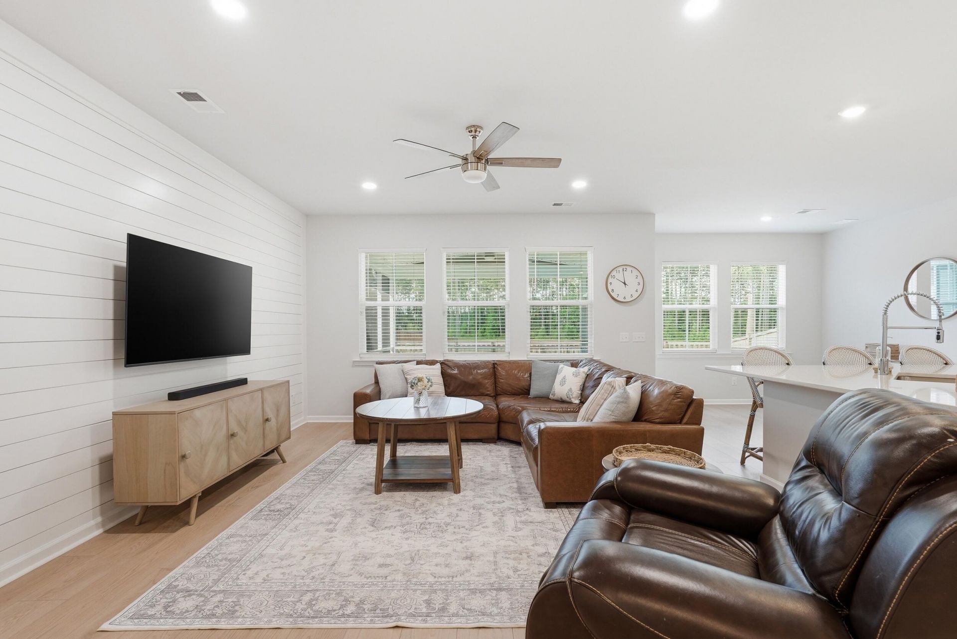302 Camellia Bloom Drive Photo 8
