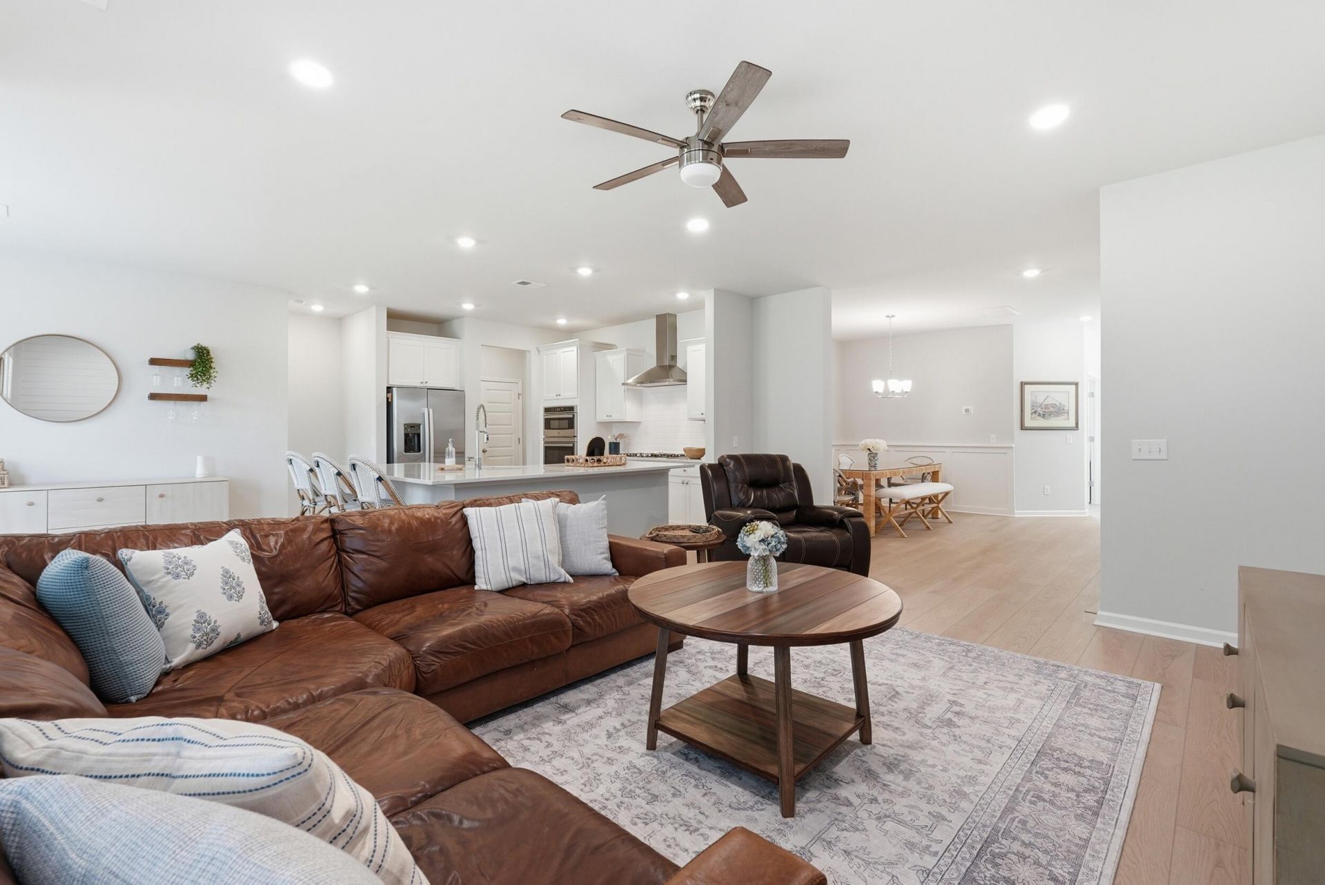 302 Camellia Bloom Drive Photo 9
