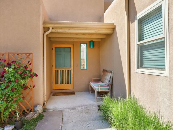 1318 Cibola Circle , Santa Fe, NM 87501