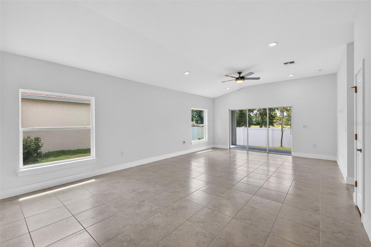 528 Rose Apple Circle, Port Charlotte, FL 33954 Photo
