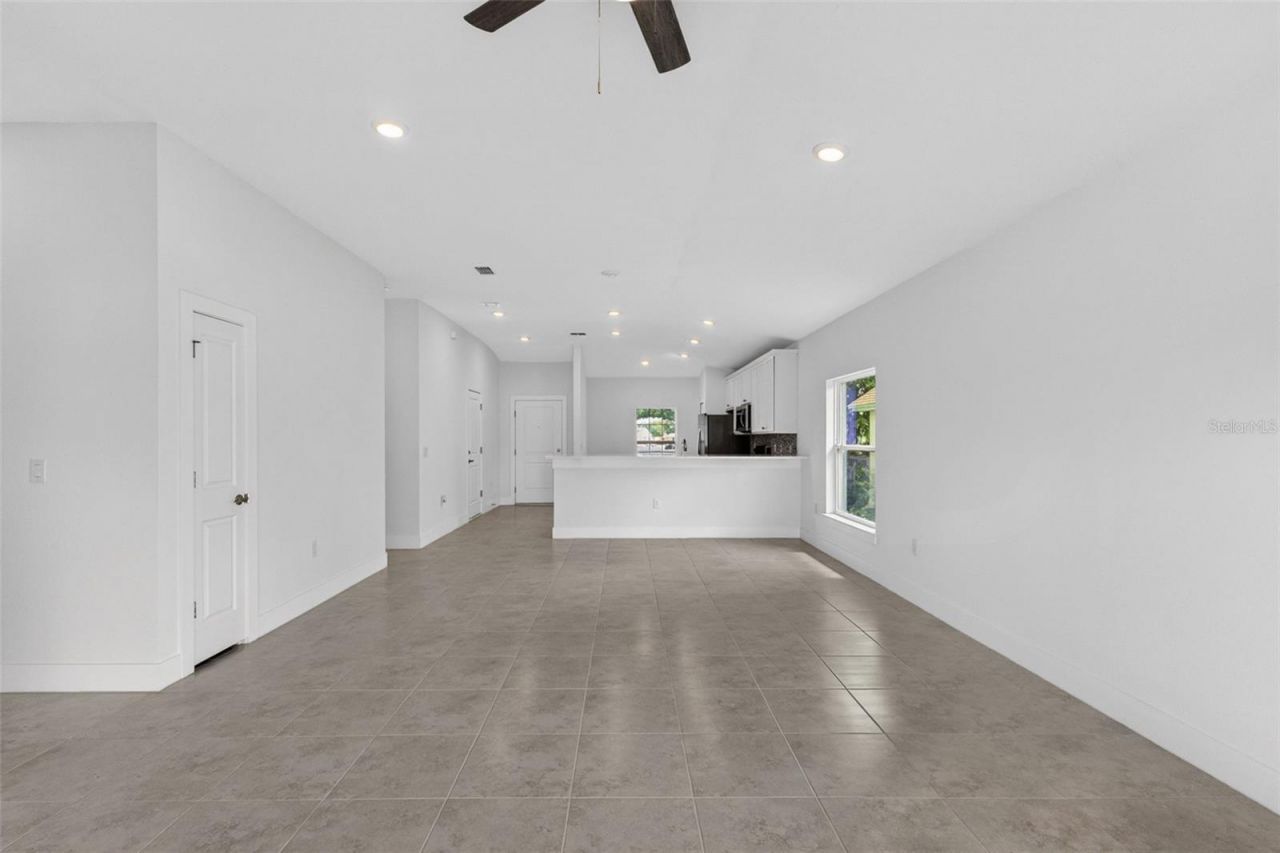 528 Rose Apple Circle, Port Charlotte, FL 33954 Photo