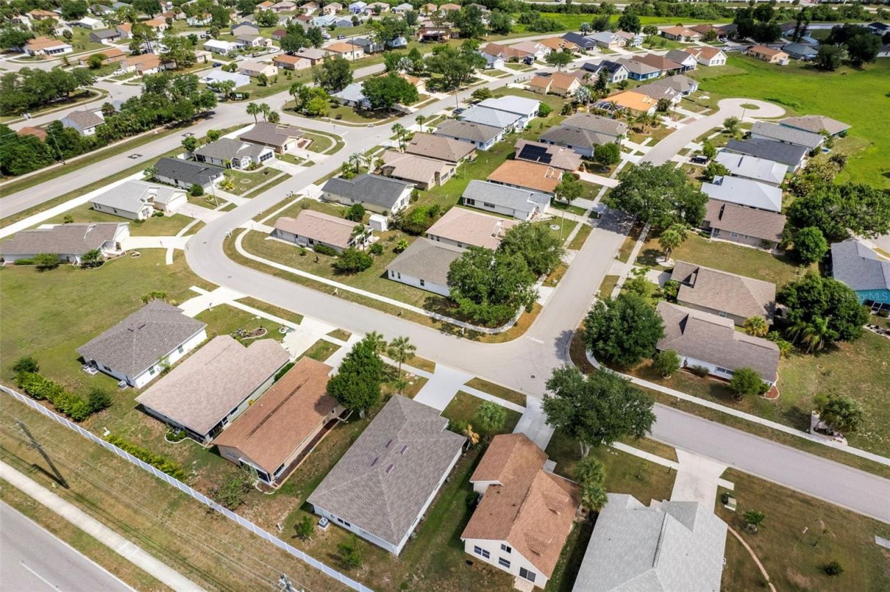 528 Rose Apple Circle, Port Charlotte, FL 33954 Photo