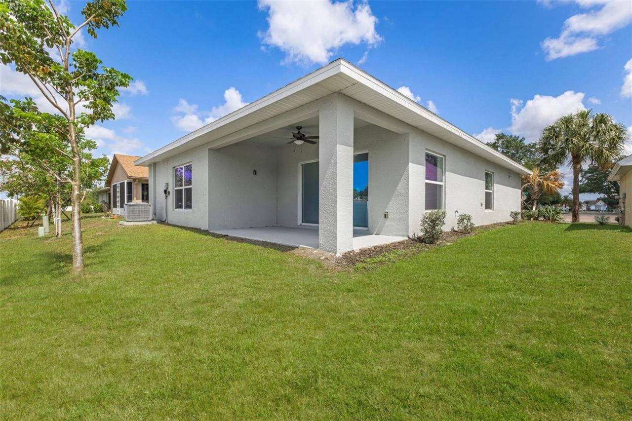 528 Rose Apple Circle, Port Charlotte, FL 33954 Photo
