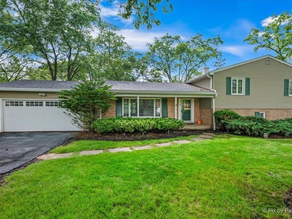 116 S Deerpath Road , Barrington, IL 60010