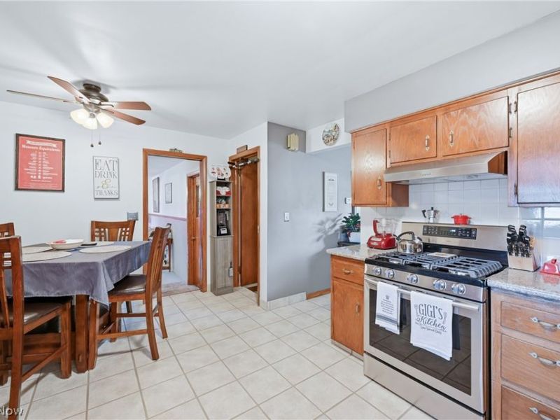 934 Larkridge Avenue, Youngstown, OH 44512 Photo 24