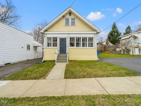 17 Tremont Street, Albany, NY 12205