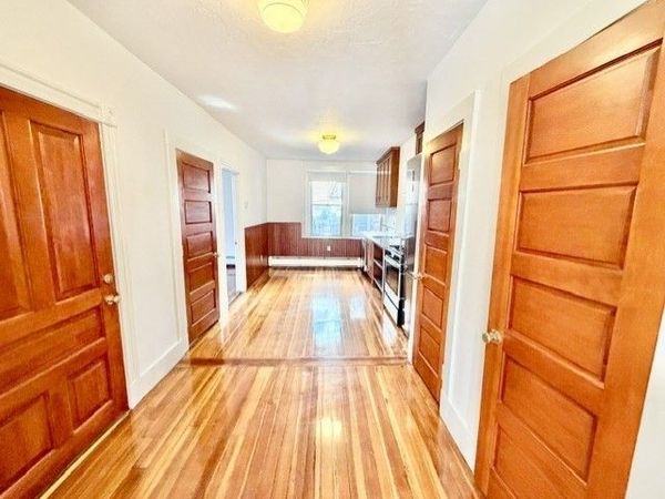 9 Thacher Court, Unit 3, Boston, MA 02113