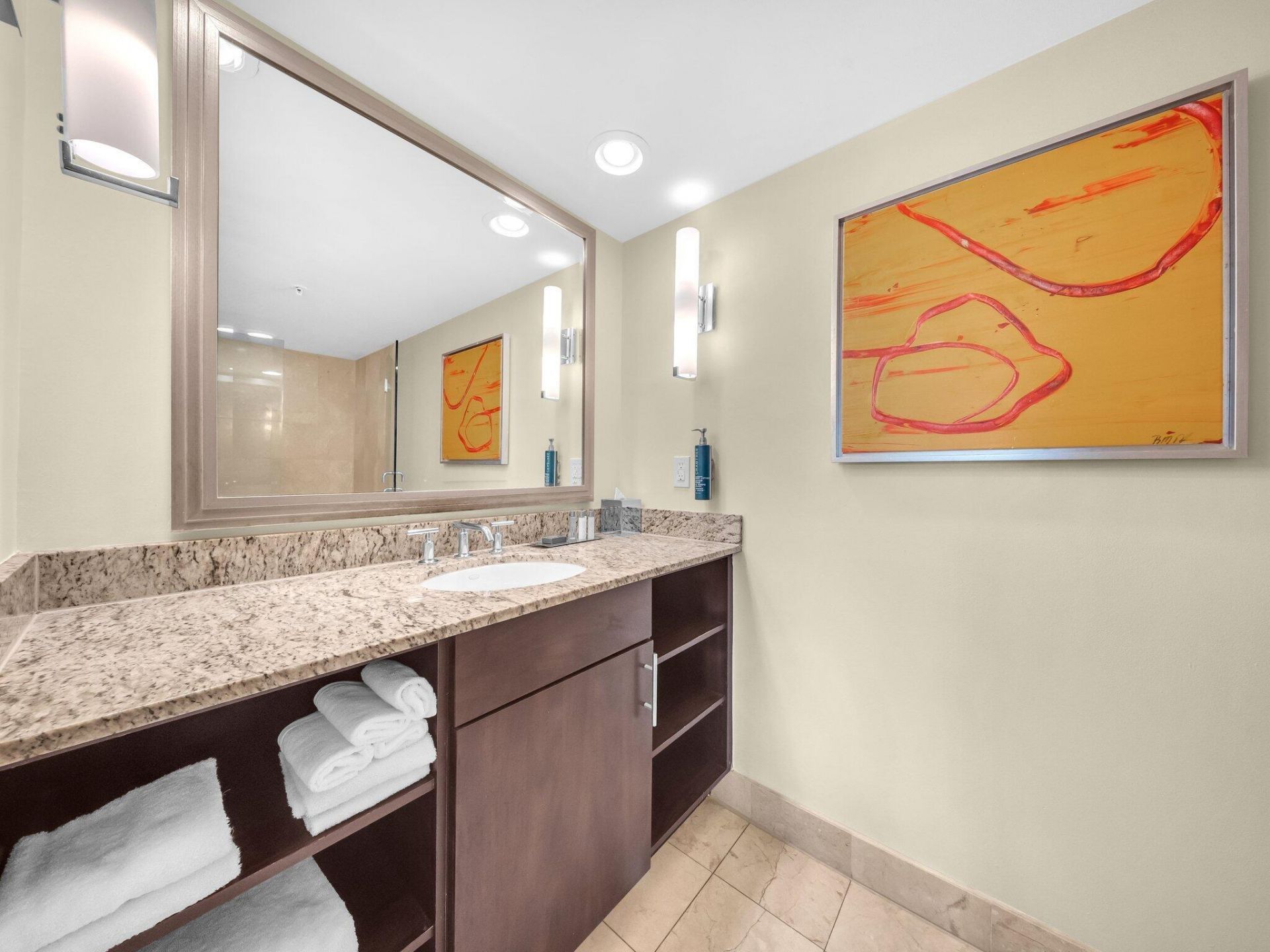 2670 E Sunrise Boulevard, Unit 319, Fort Lauderdale, FL 33304 Photo