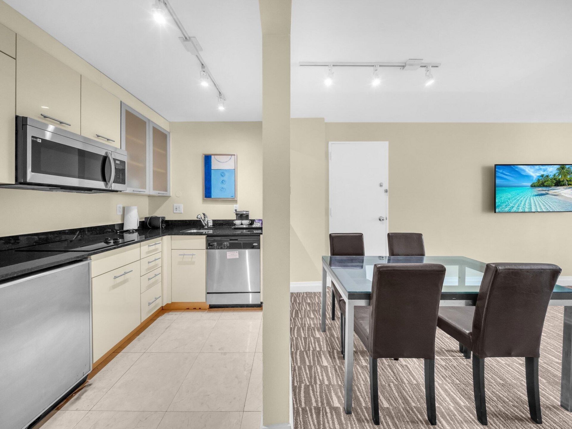 2670 E Sunrise Boulevard, Unit 319, Fort Lauderdale, FL 33304 Photo