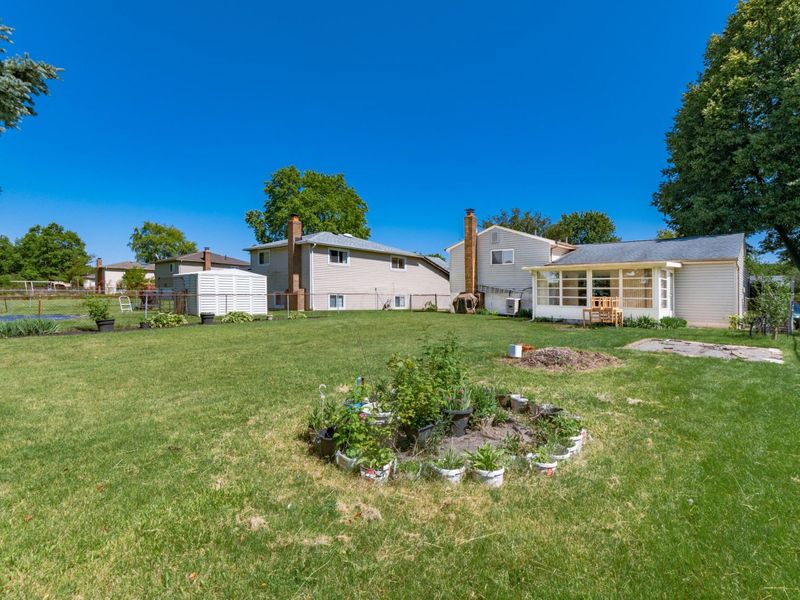 2076 Queensbridge Drive, Columbus, OH 43235 Photo 29
