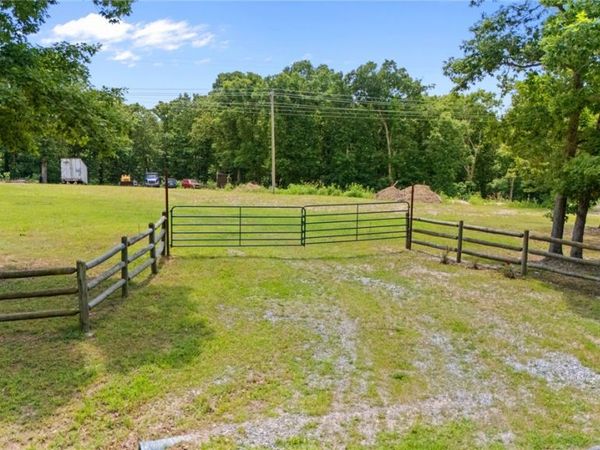16601 & 16603 N Mt Olive Road , Gravette, AR 72736