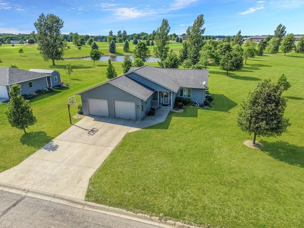 2001 Eastbay Avenue , Balaton, MN 56115