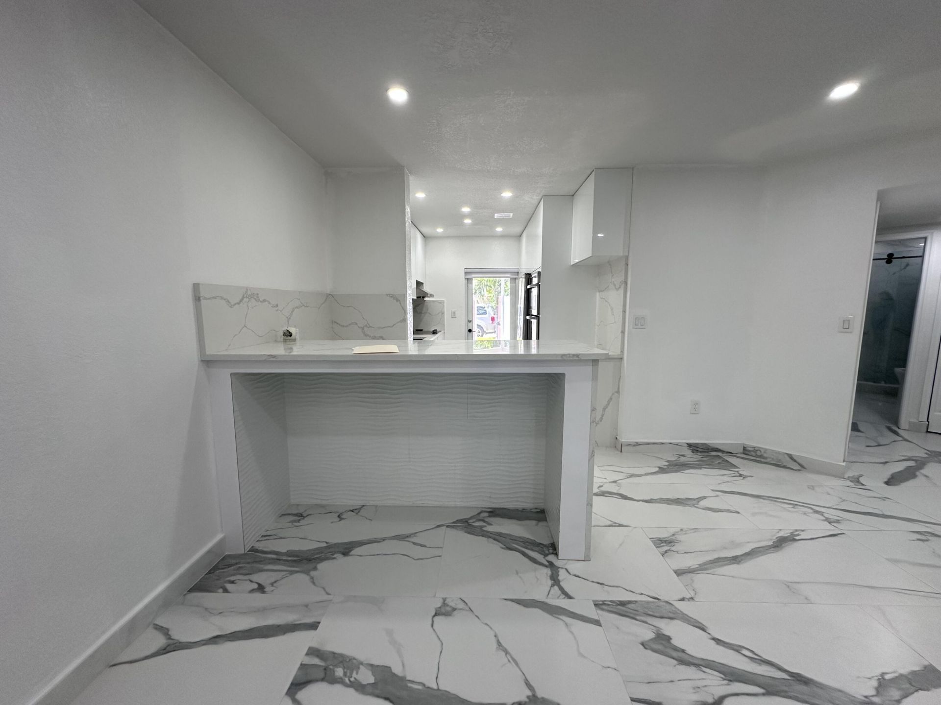300 E 4th Street, Unit 103, Hialeah, FL 33010 Photo
