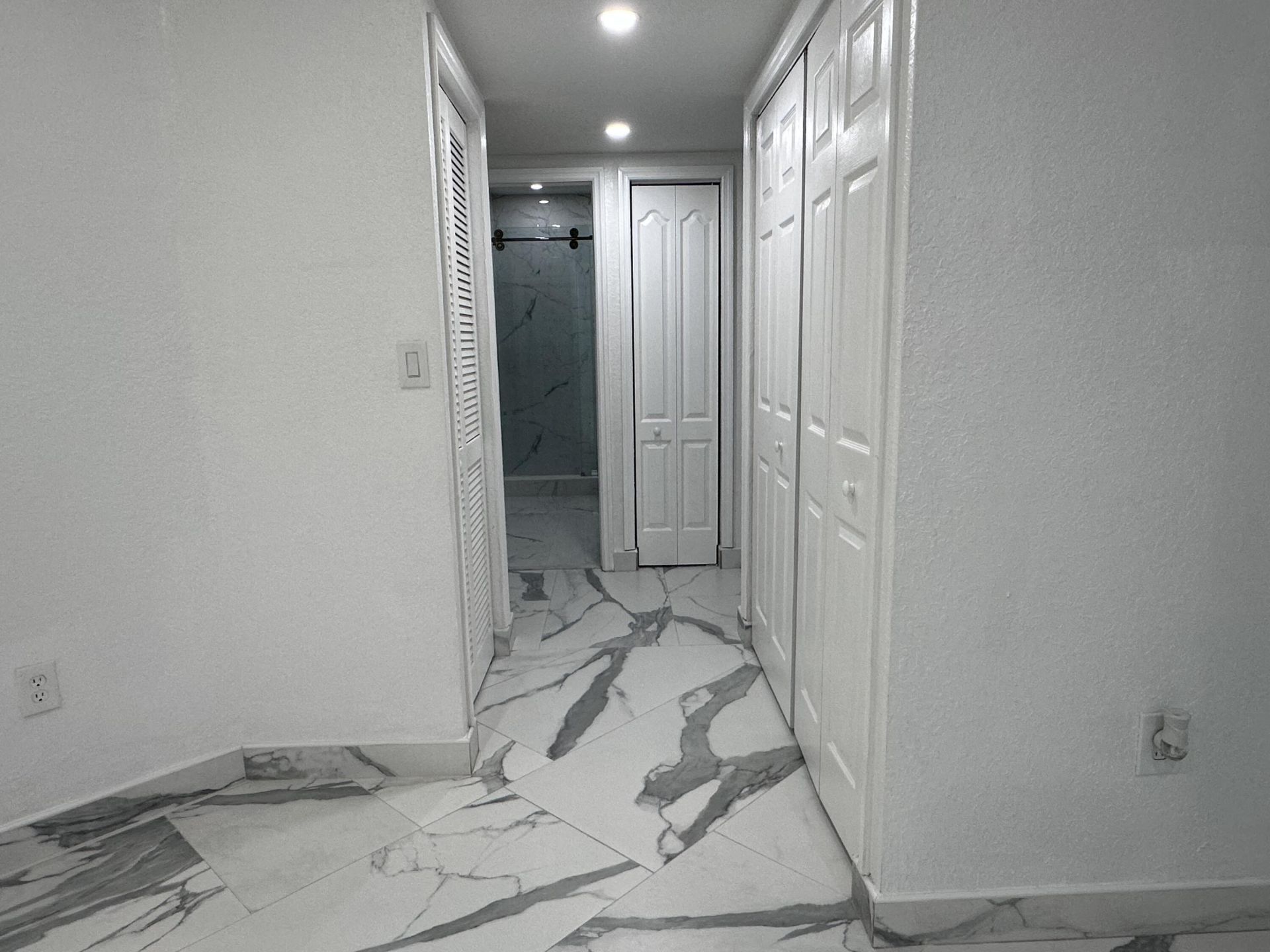 300 E 4th Street, Unit 103, Hialeah, FL 33010 Photo