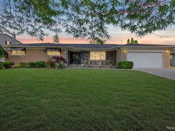 32104 Claeys Drive , Warren, MI 48093