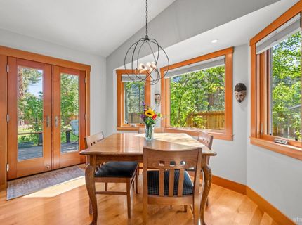 2744 Santa Claus Drive, South Lake Tahoe, CA 96150 Photo