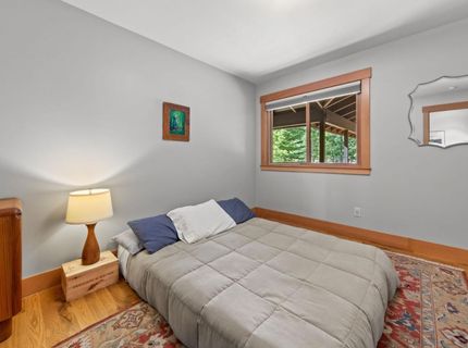 2744 Santa Claus Drive, South Lake Tahoe, CA 96150 Photo