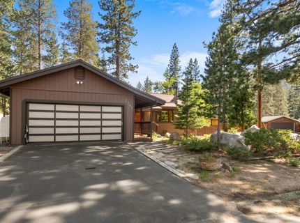 2744 Santa Claus Drive, South Lake Tahoe, CA 96150 Photo