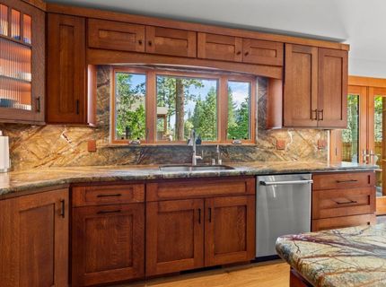 2744 Santa Claus Drive, South Lake Tahoe, CA 96150 Photo