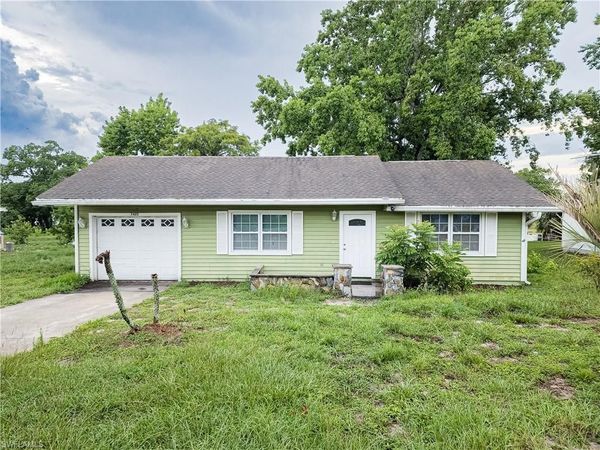 7425 GALLOWAY RD , WEEKI WACHEE, FL 34613