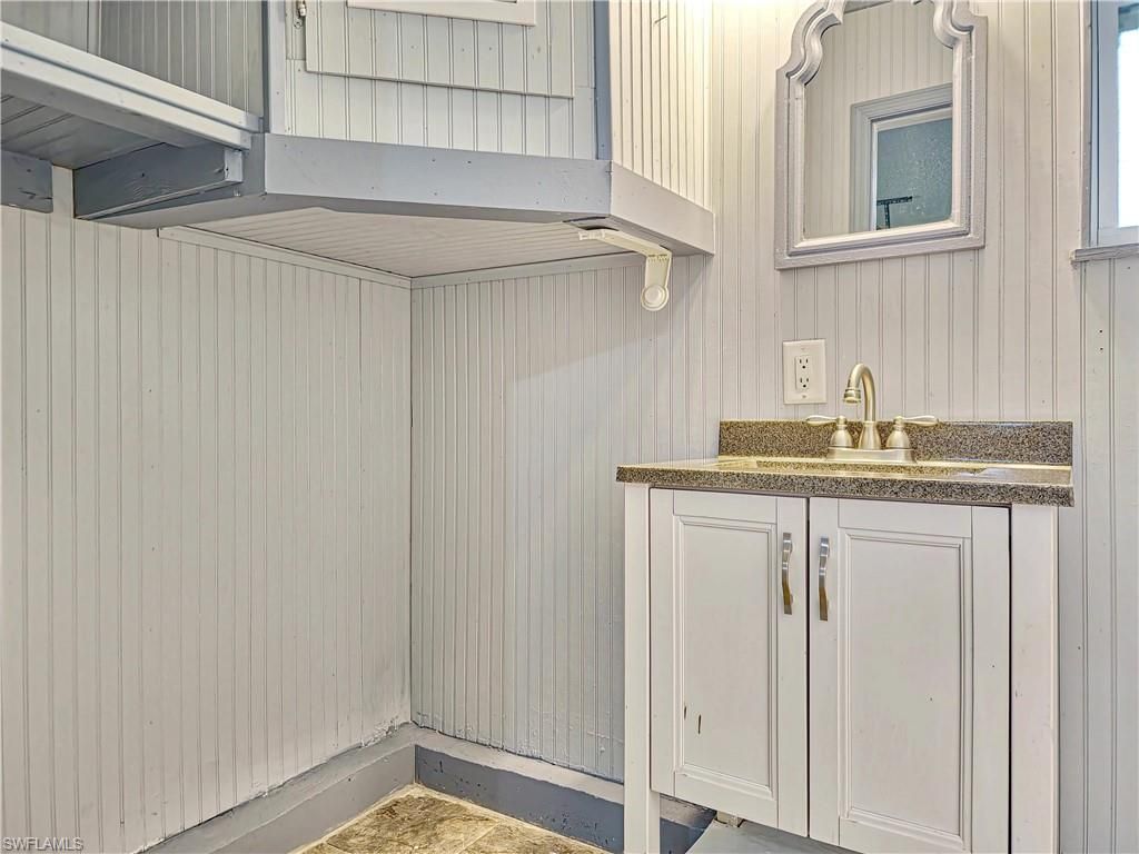 7425 Galloway Rd , Weeki Wachee, FL 34613 Photo