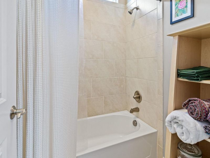 4826 Woodside Drive, Unit 18, Grove City, OH 43123 Photo 25