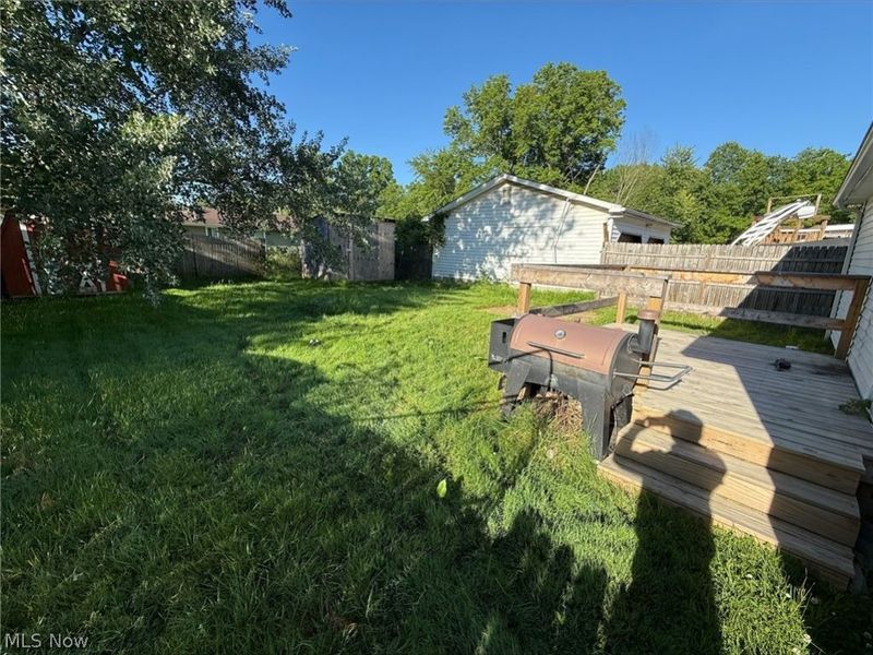 17633 Beach Lane, Lake Milton, OH 44429 Photo 3
