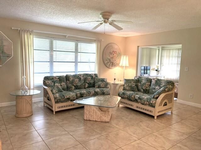 1152 Circle Drive, Unit D, Delray Beach, FL 33445 Photo