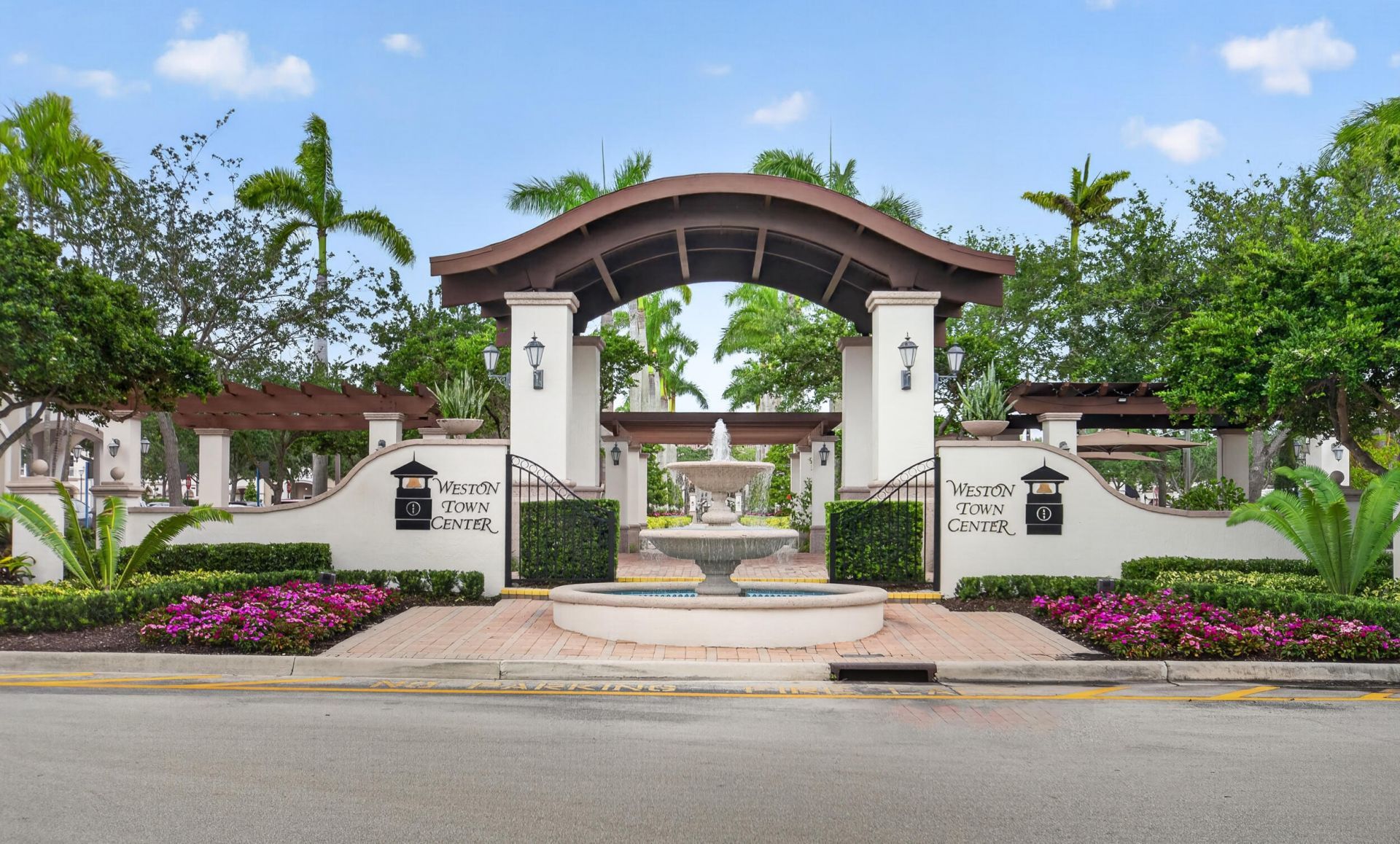 1687 Passion Vine Circle, Unit 1687, Weston, FL 33326 Photo