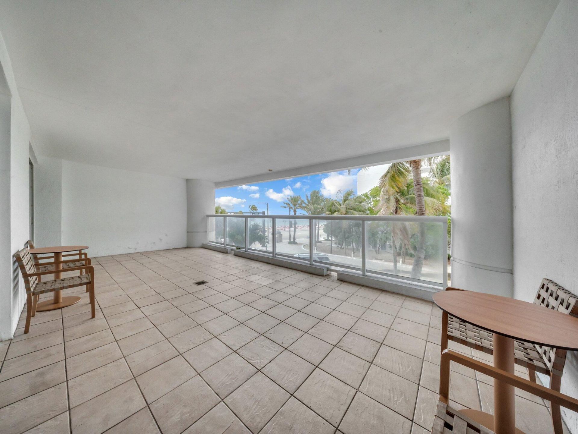 505 N Fort Lauderdale Beach Boulevard, Unit #221, Fort Lauderdale, FL 33304 Photo