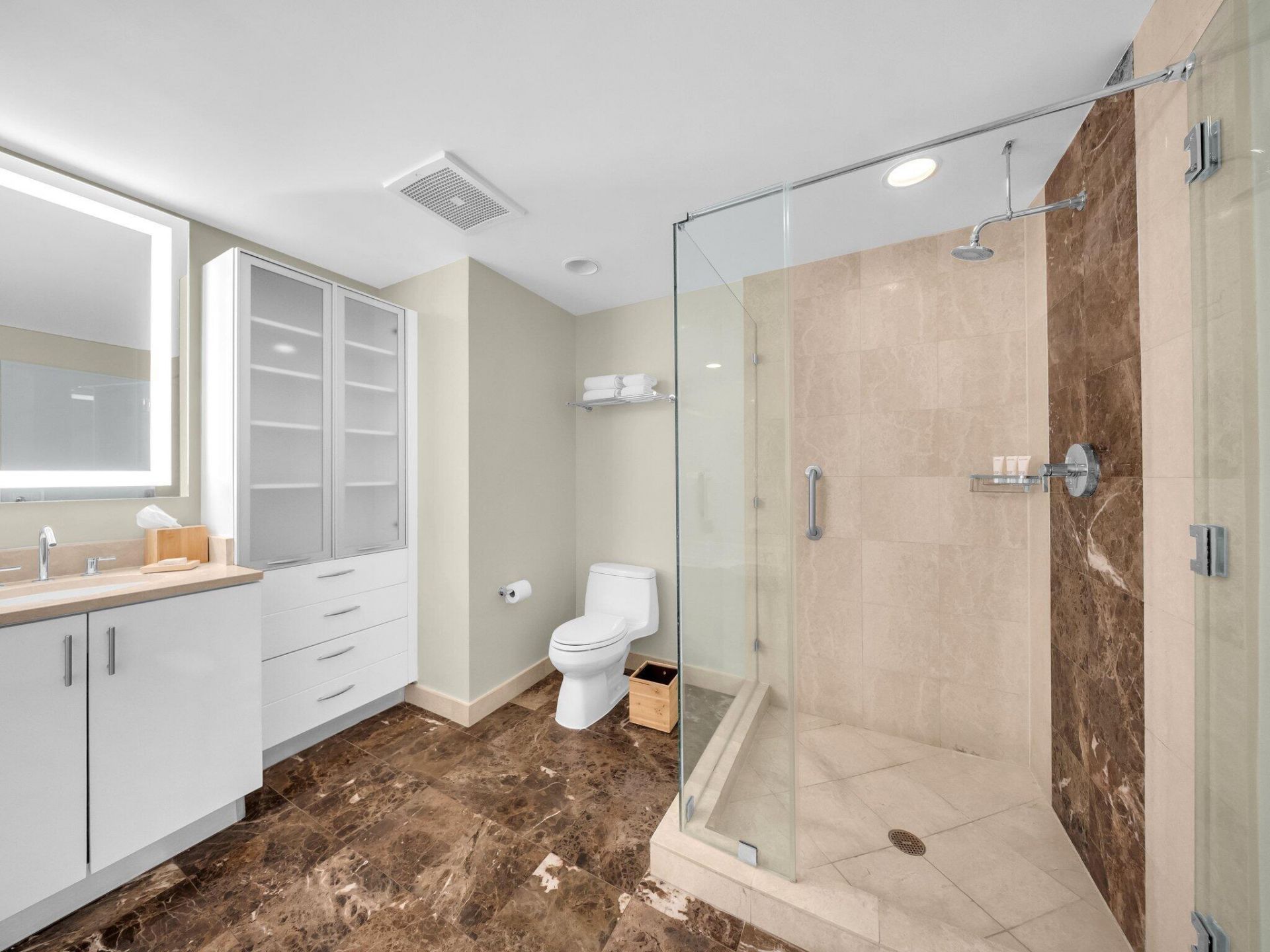 505 N Fort Lauderdale Beach Boulevard, Unit #221, Fort Lauderdale, FL 33304 Photo
