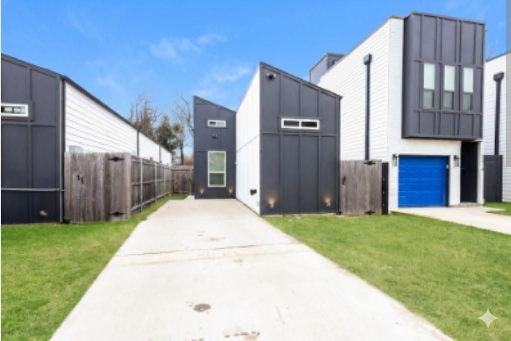 2216 Dyson Street, Dallas, TX 75215 Main Photo