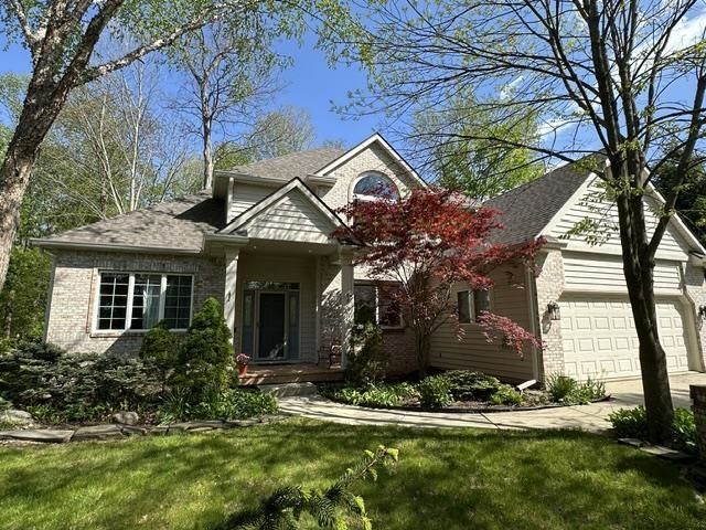 11034 Summer Chase Road, Fort Wayne, IN 46818 Main Photo