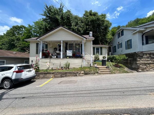 116 Morgan Street, LOGAN, WV 25601