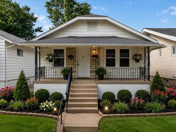 5220 Dewey Avenue, St Louis, MO 63116