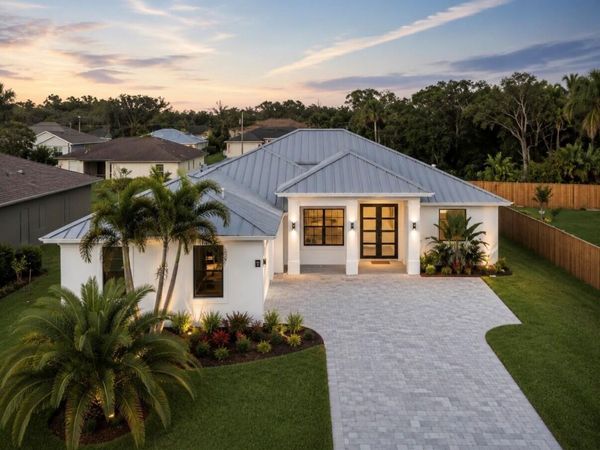 5945 NW Foust Circle, Port St. Lucie, FL 34986