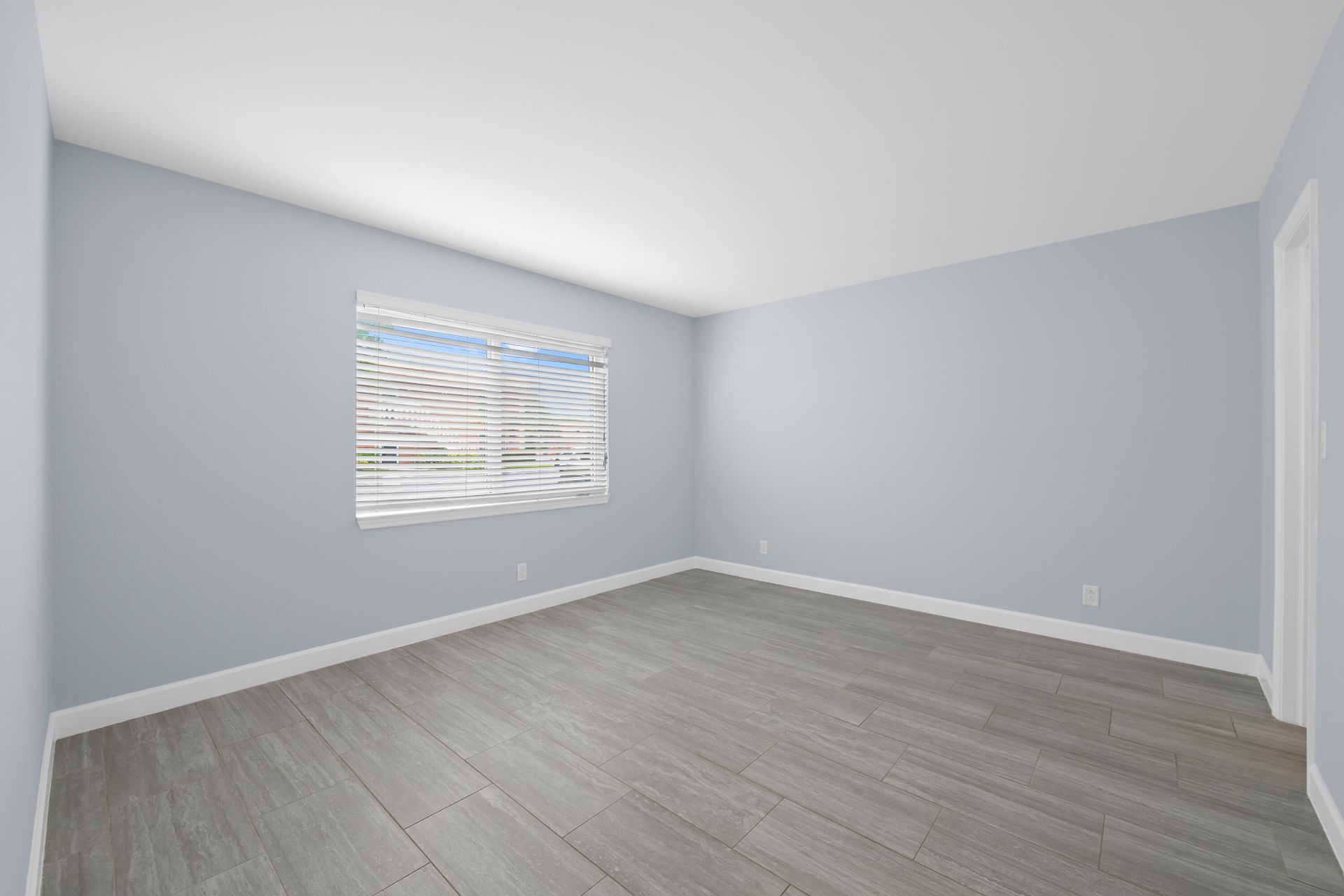 9 NE 19th Court, Unit C110, Wilton Manors, FL 33305 Photo