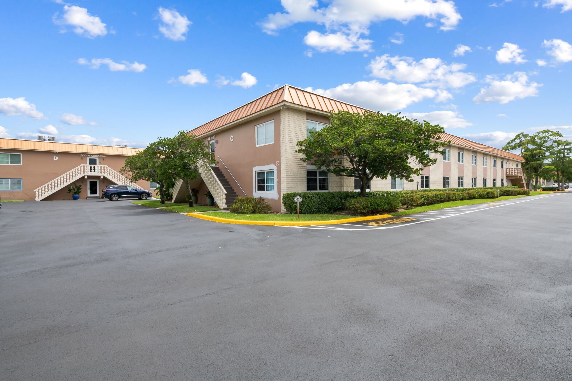 9 NE 19th Court, Unit C110, Wilton Manors, FL 33305 Photo