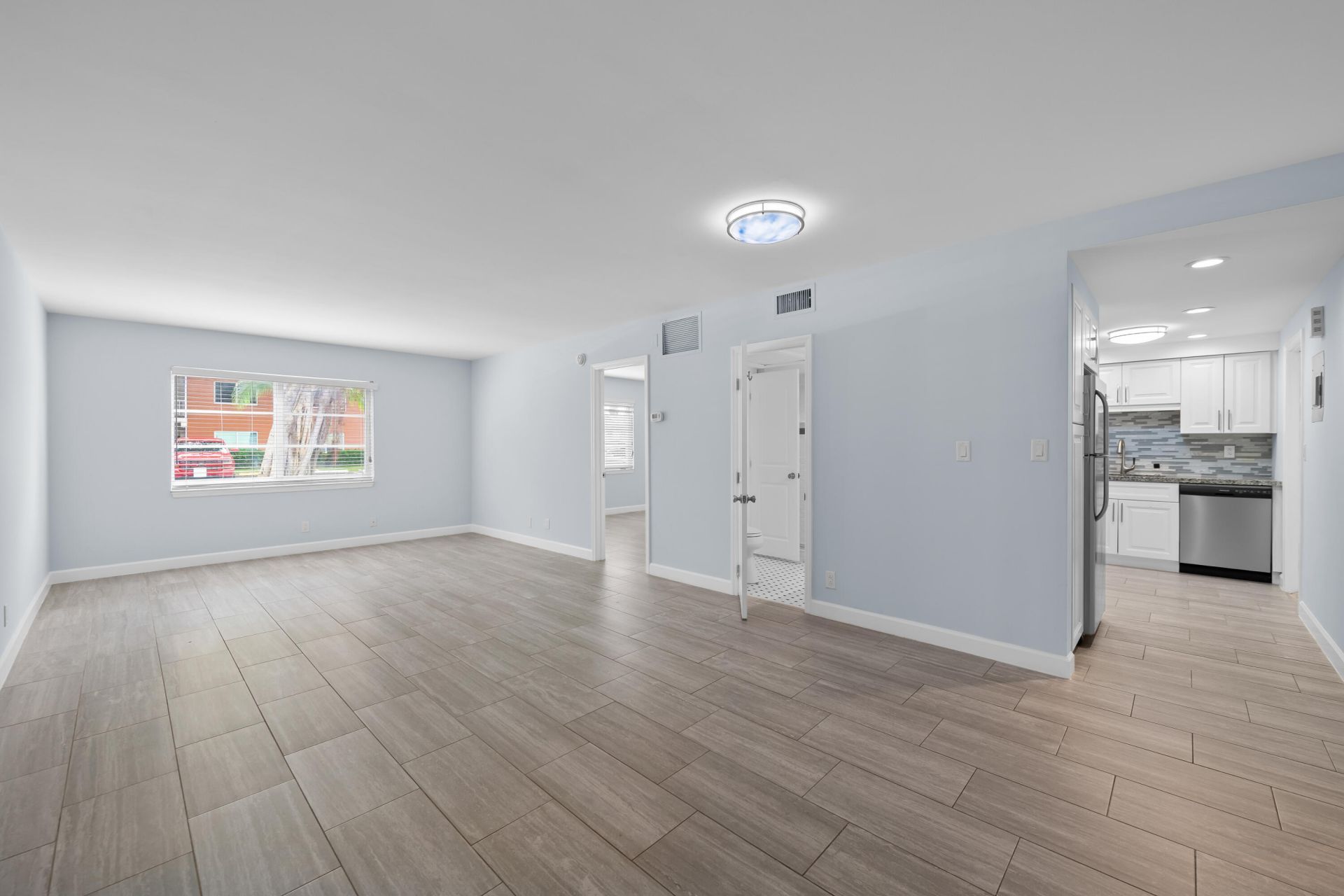 9 NE 19th Court, Unit C110, Wilton Manors, FL 33305 Photo