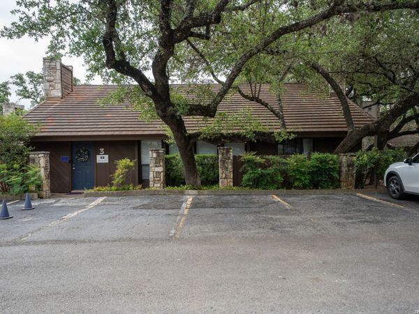 8004 West Ave, San Antonio, TX 78213