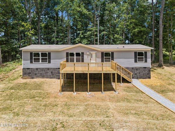 473 Randolph Fridley Rd, Sweetwater, TN 37874