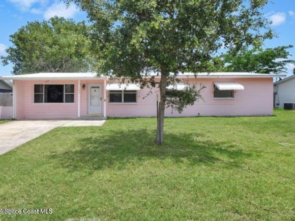 102 1st Street , Merritt Island, FL 32953