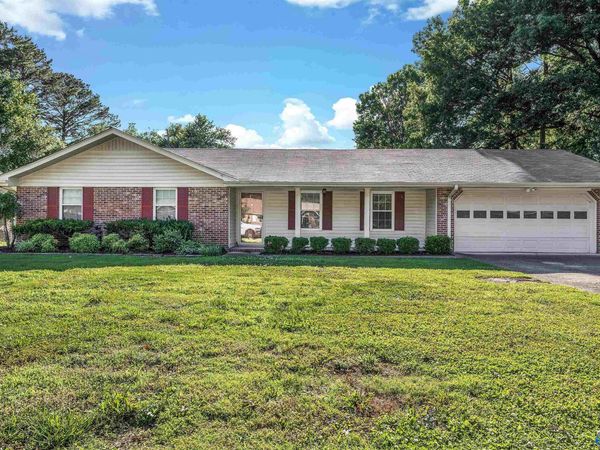 1213 Fletcher Avenue SW, Decatur, AL 35601