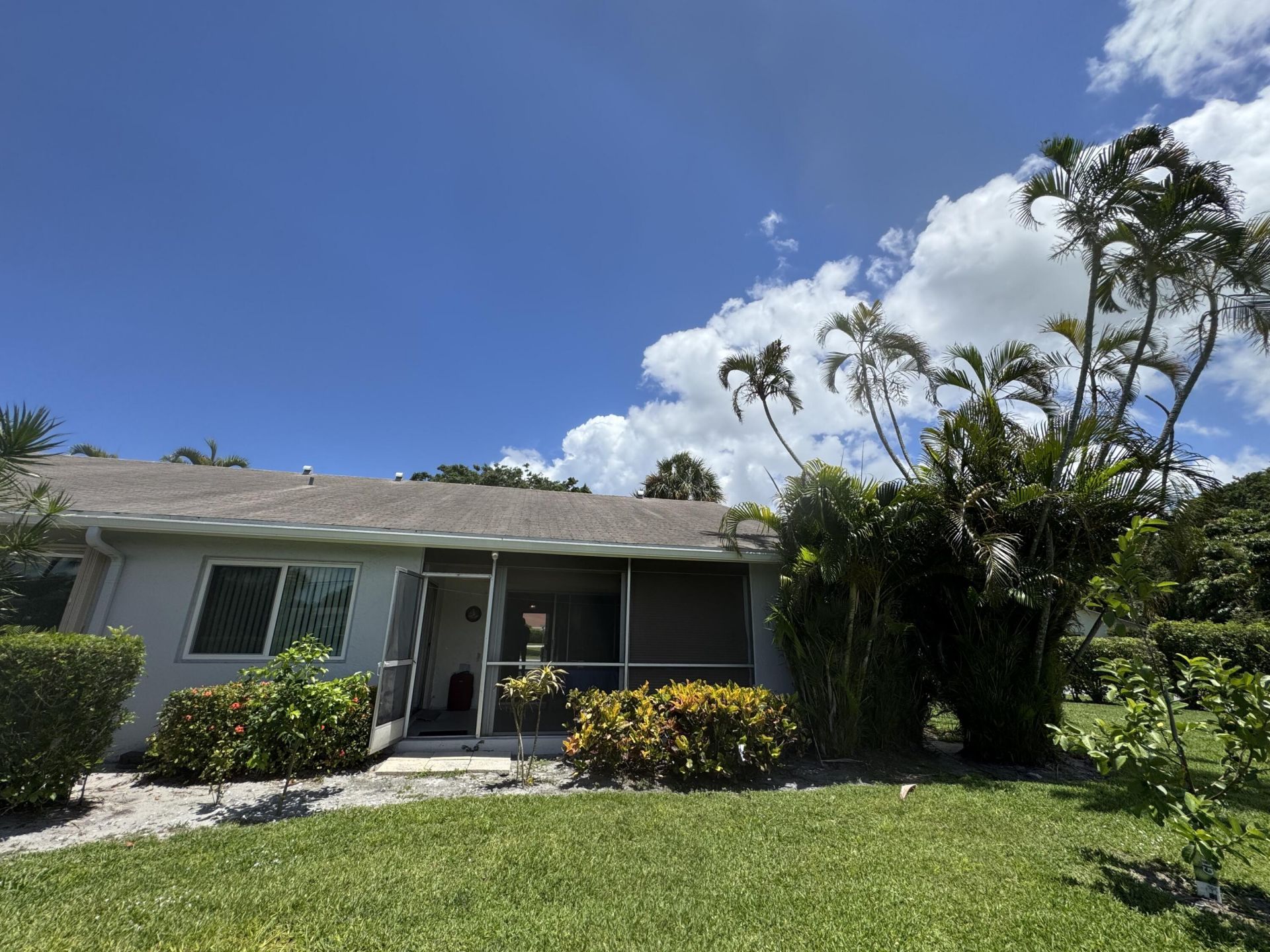 744 Lago Road, Unit 1f, Delray Beach, FL 33445 Photo